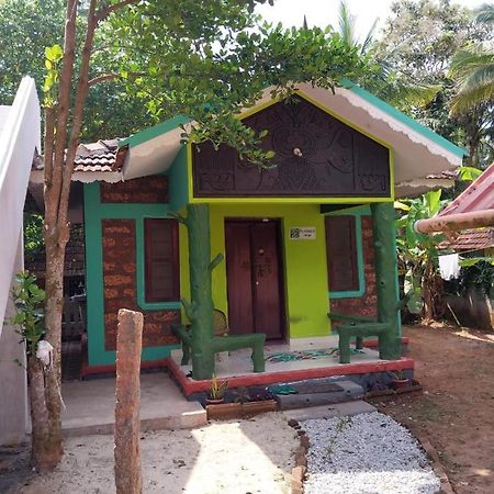 Hotel Cliff Garden Varkala Exterior foto